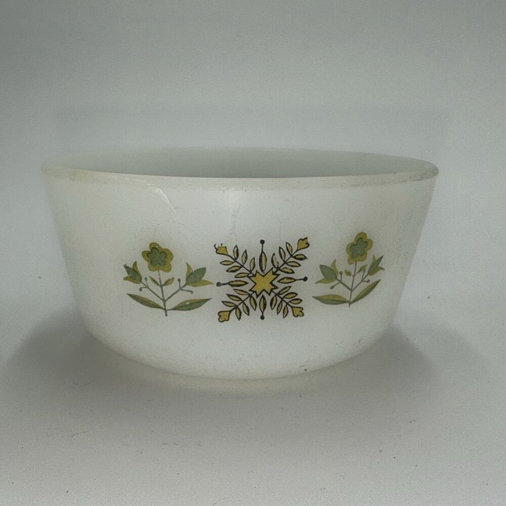 Anchor Hocking Fire King Primrose Milk Glass Bowl Vintage Oven Proof